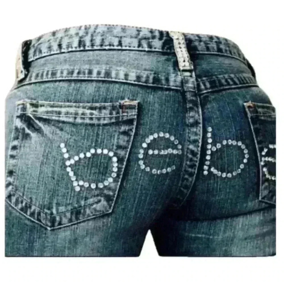 Iconic Y2K BEBE Bling Jeans Low Rise Flares Rhinestone Distressed
Denim‎ Vintage - Picture 1 of 10
